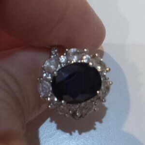London blue topaz flower ring
